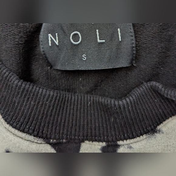 Noli Cropped Tie-Dyed Long-Sleeve Sweatshirt - Women's Size Small - Picture 3 of 9